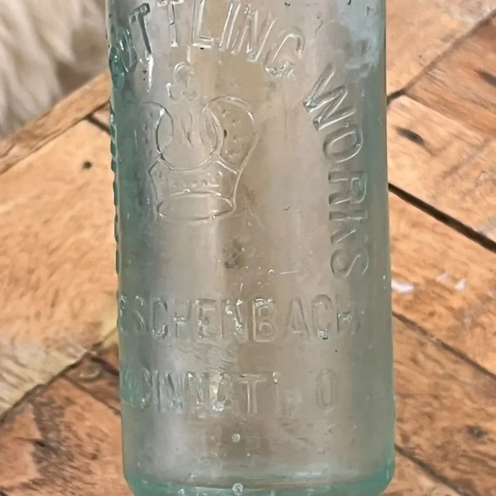 Vintage Blob Top Hutchinson Bottle Crown Ceschon Cincinnati Soda Collectible